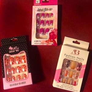 3-Pack Fashion 12 ct Nails w/ Glue.😍